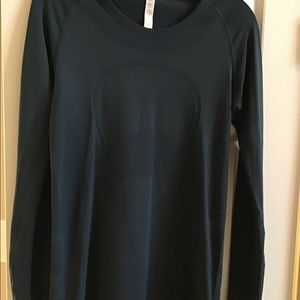Lululemon long sleeve top.